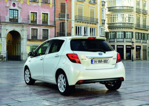 Toyota-Yaris-2